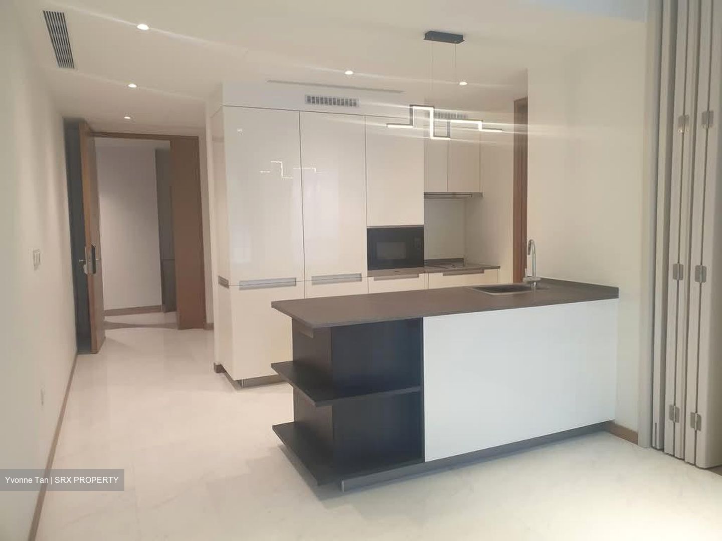 Marina One Residences (D1), Apartment #555169281